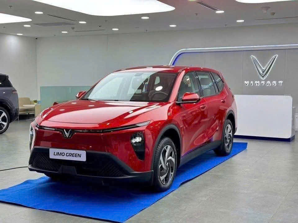 vinfast limo green Vinfast Phan Trọng Tuệ Đà Nẵng